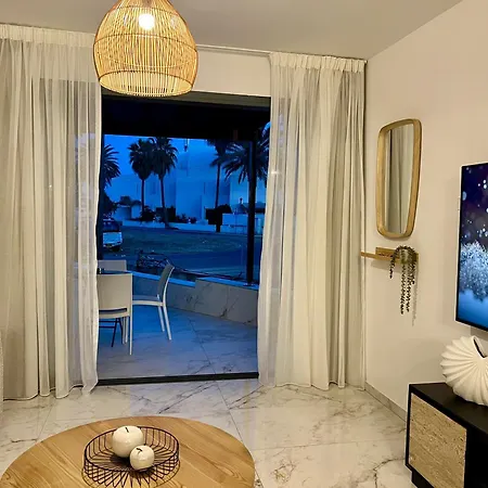 Apartamento Fatcow Ultra Larnaca