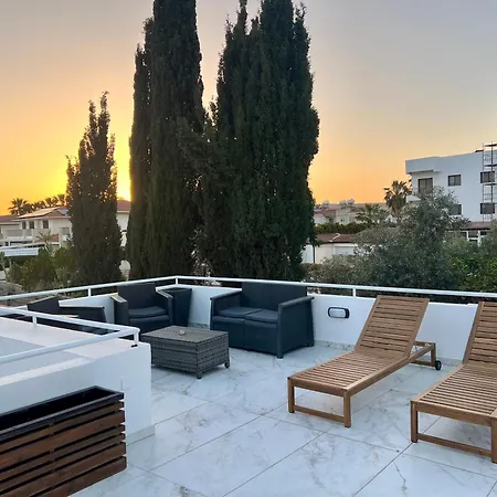 Apartament Fatcow Ultra Larnaca
