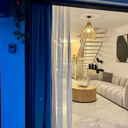 Fatcow Ultra Apartment Larnaca