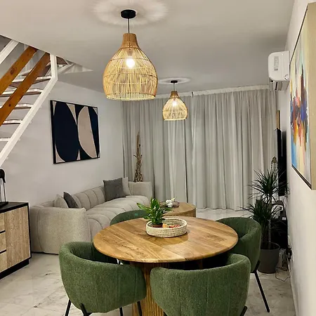 Fatcow Ultra * Larnaca